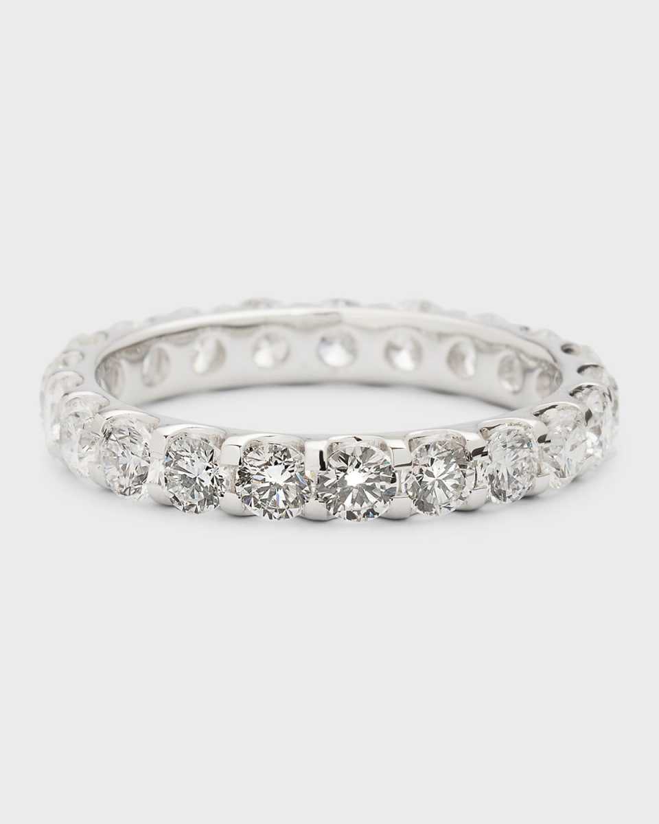 18K White Gold Round Diamond Eternity Band, Size 6